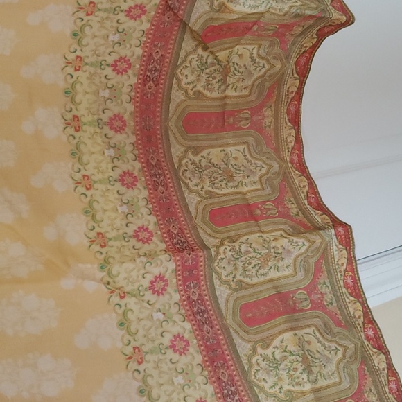 Pakistani khaadi net kurta by Threads and Motifs - Picture 11 of 11